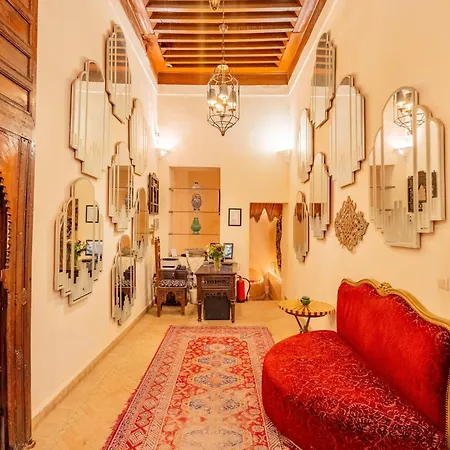 Maison Du Tresor-2