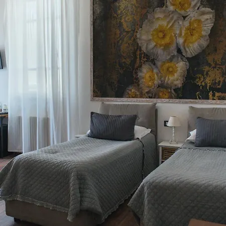 B&B 7 Rooms-2