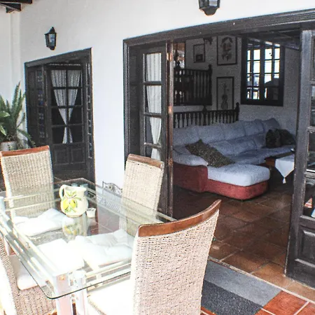 Habitaciones Doña Cris-2