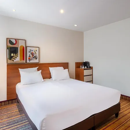 Spark By Hilton Lyon Ouest-3