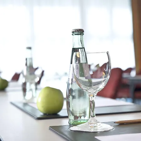 Sunday Hotel And Spa Wismar-2