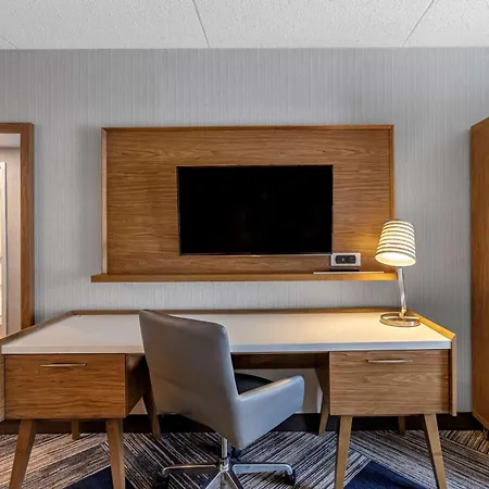 Comfort Inn Sarnia-3