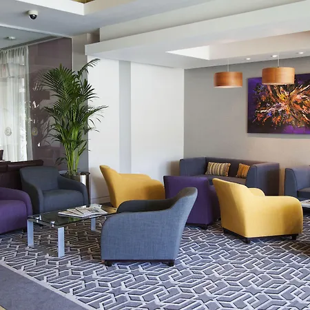 Maldron Hotel Smithfield Dublin City-3
