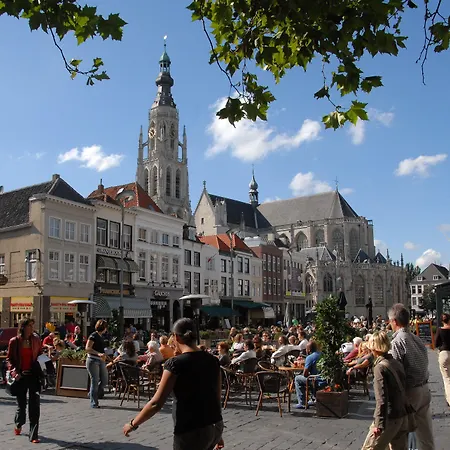 Premiere Classe Hotel Breda-3