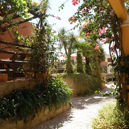 Villas D. Dinis - Charming Residence (Adults Only)-2