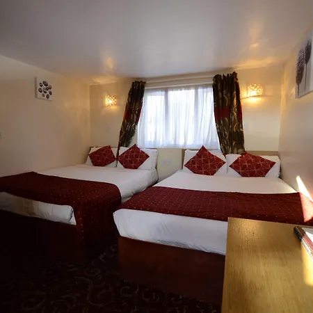 Britannia Inn Hotel-3