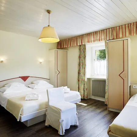 Hotel Loewenhof-3