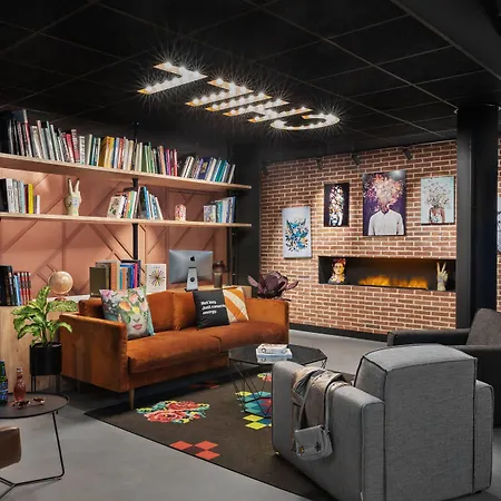 Moxy Amiens-3