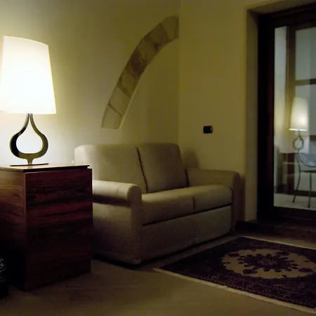 Alvino Suite And Breakfast-2