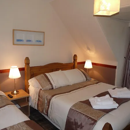 Glengorm Guest House-3
