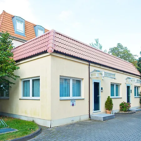 ACHAT Hotel Dresden Elbufer-2