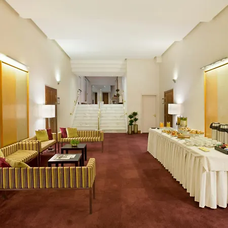 Starhotels Tourist-2