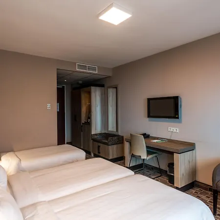 Xo Hotels Blue Square-2