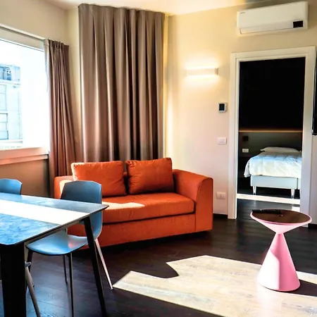 Venice Terminal Apartments & Suites-2
