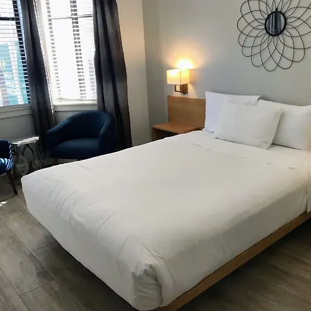 Touchstone Hotel - City Center-3