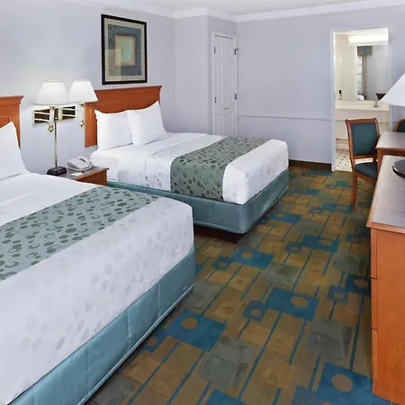 La Quinta Inn By Wyndham Austin Oltorf-3