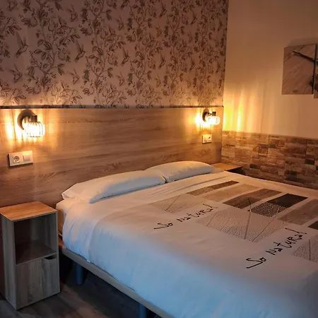 Hostal La Pastora-2
