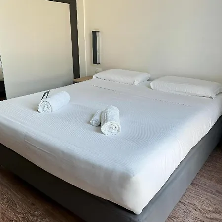 B&B Hotel Milano Aosta-3