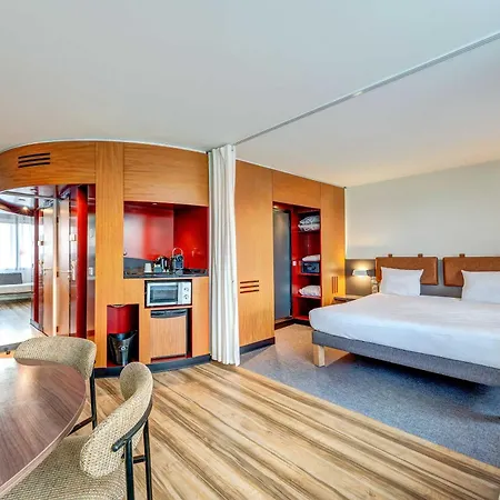 B&B Home Paris Nord 18Eme-3