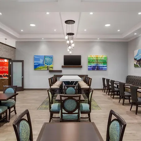 Hampton Inn By Hilton Kamloops-2