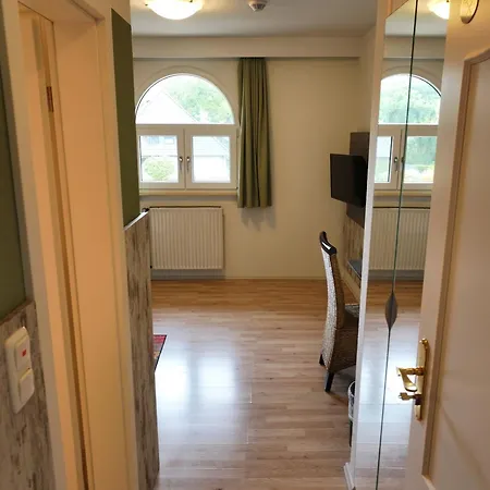 Meyerhof Heiligenrode-2