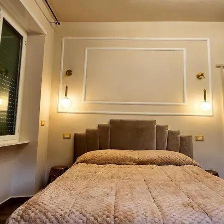 Glint House Prestige-2