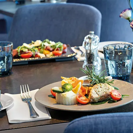 Leonardo Royal Hotel Frankfurt-2