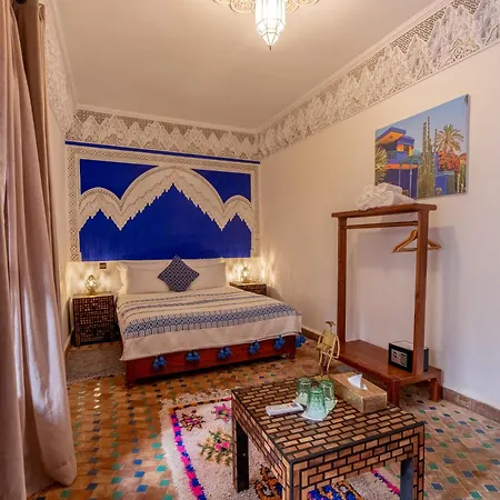 Riad Amalia-2