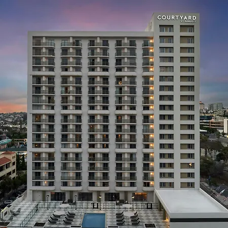 Courtyard By Marriott San Diego Downtown Little Italy-2