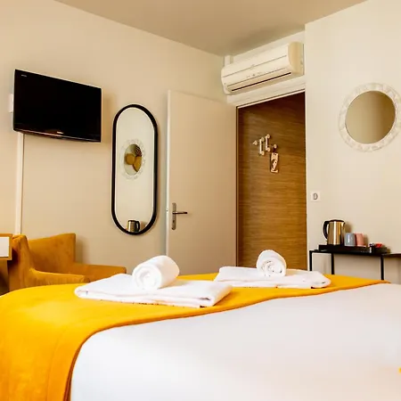 Le Central Boutique Hotel-3