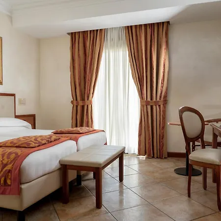 Hotel Athena-3