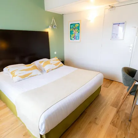 Hôtel les jardins du canal - solaire eco responsable - piscine - parking - garage - bornes électriques - accueil vélos - kids friendly-2