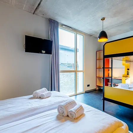 Meininger Hotel Bordeaux Gare Saint-Jean-2