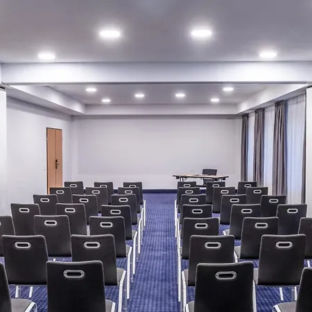 Intercityhotel Frankfurt Airport Terminal 3-3