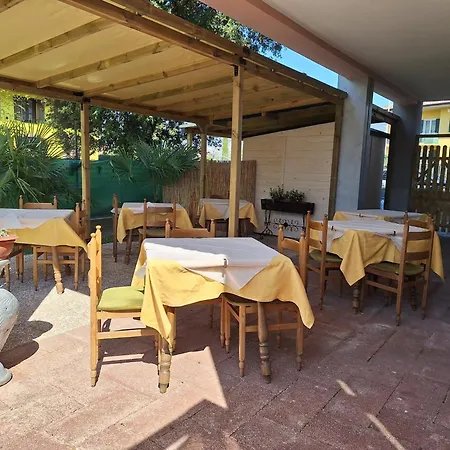 Hotel Diana-2