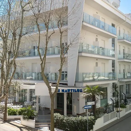 Nautilus Hotel-2