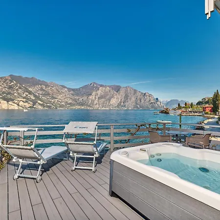 Hotel Castello Lake Front-2