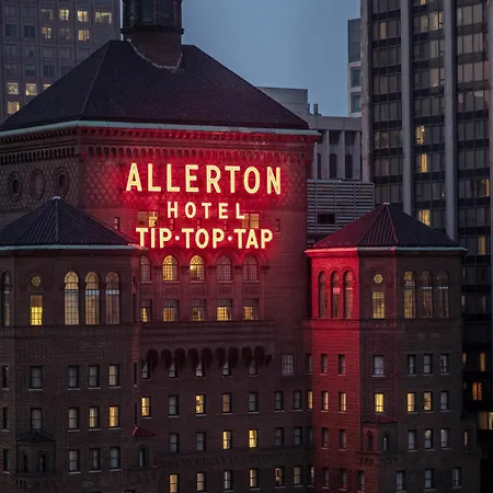 Warwick Allerton Chicago-2