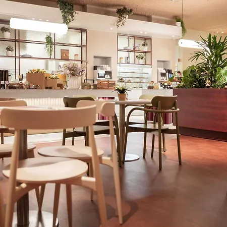 Hotel Novotel Brussels Off Grand Place-3