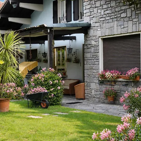 Bed&Breakfast Gli Oleandri-3
