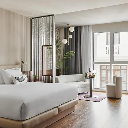 Hyatt Centric Gran Via Madrid-2