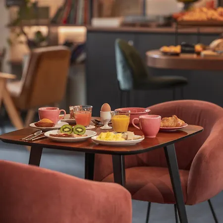 Seven Hotel Paris-3