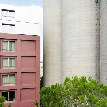 Moxy Bordeaux-3