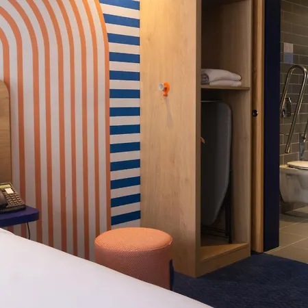 Holiday Inn Express&Suites Lisbon - Príncipe Real by IHG-2