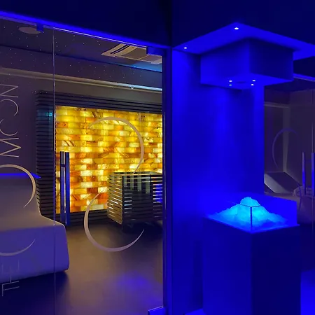The Moon Boutique Hotel & Spa-3