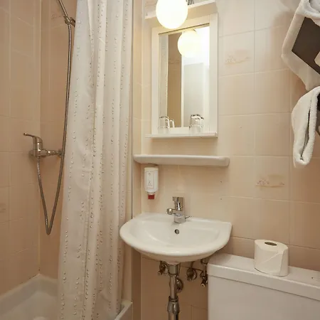 Hotel Central-3