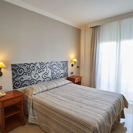 Hotel Bajamar Centro-2