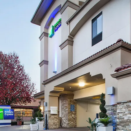 Holiday Inn Express Redwood City Central By Ihg-3