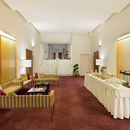 Starhotels Tourist-2