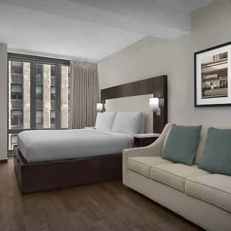Newly Renovated Embassy Suites By Hilton New York Manhattan Times Square-3
